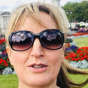 Meet your Posher, Suzana